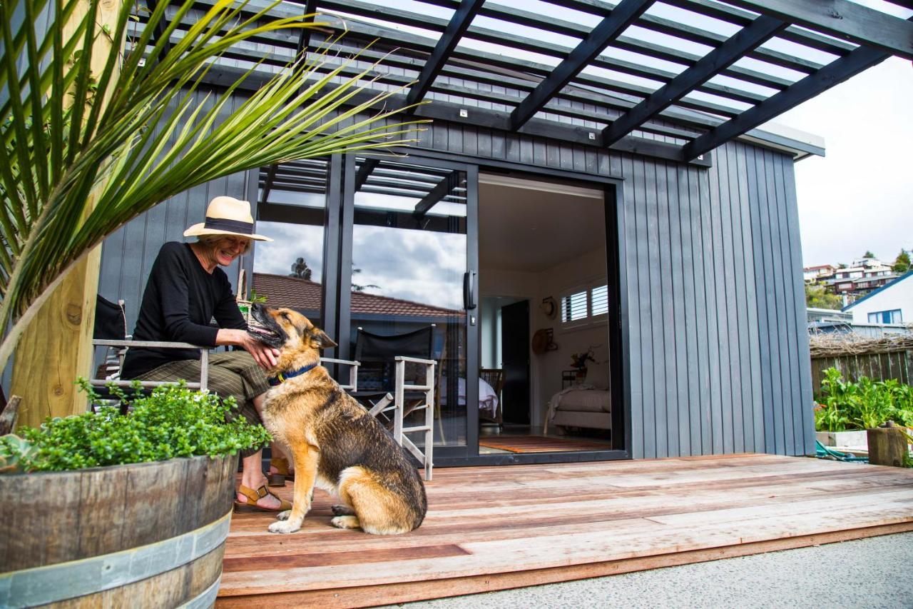 Seagrass Studio Bed & Breakfast ไทรัว ภายนอก รูปภาพ
